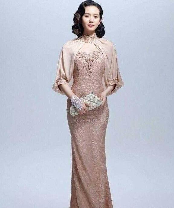 细数众女星穿旗袍的剧照,刘嘉玲霸气依然,最后一位至今无人超越