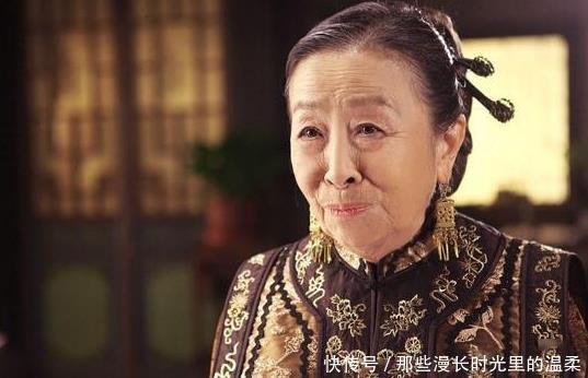  现实@一部《我的丑娘》催人泪下，现实也是省吃俭用，却捐款500万