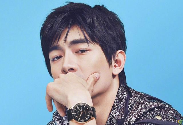 林更新工作室发文辟谣，林更新并未结婚，网友纷纷支持林更新维权