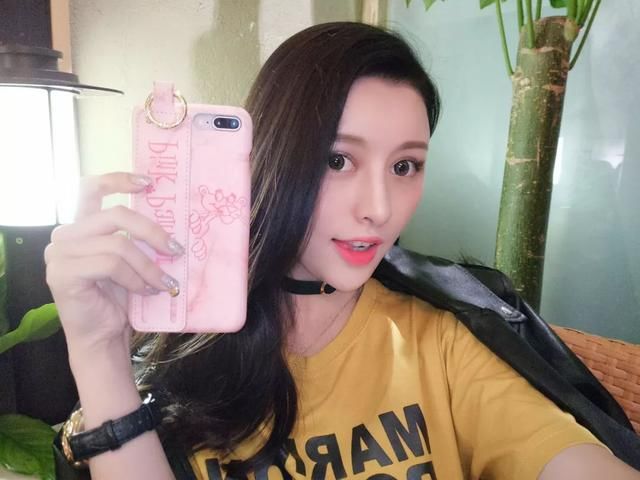 隆鼻后，竟让她成为了羡煞旁人的“明星脸”！