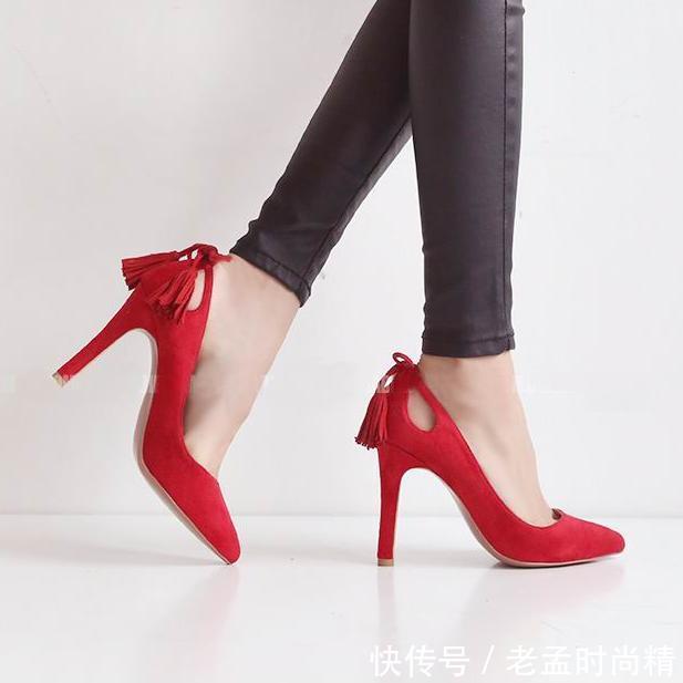  #设计凸显#女人都会动心的细高跟鞋，穿出去气质就是不一样，气势女王感十足!