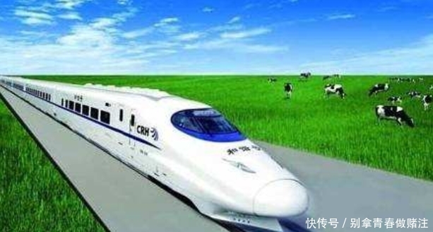 我国高铁每年都赔钱，为何还在一直修建？这才是真正目的
