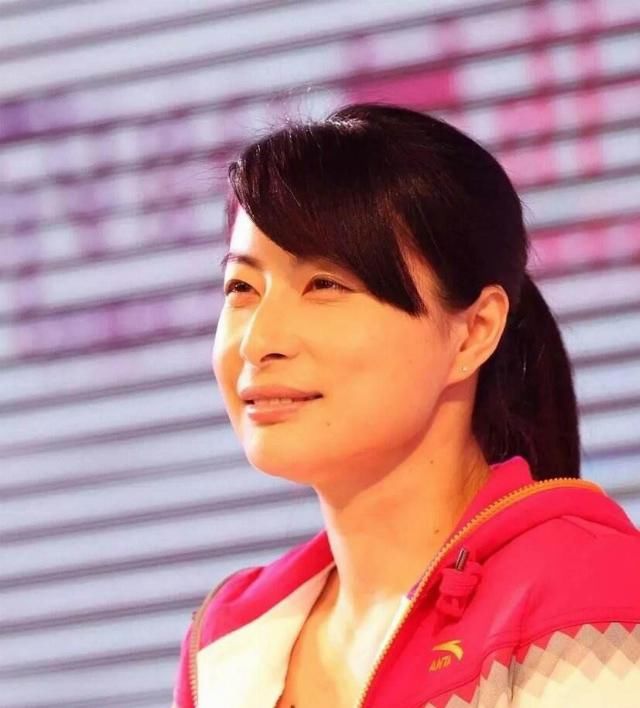  『跳水运动』女运动员太难了！刮毛和列假不算啥，这种事情让人愤怒！