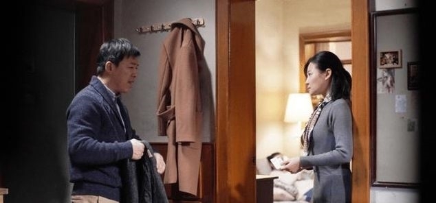  神坛@黄渤走下神坛，新作成为今年最大烂片，下映日票房仅为2000元