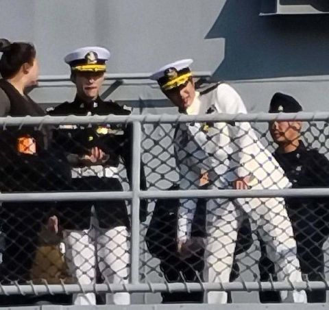 [花絮]玄彬终于瘦了！最新花絮一身黑衣难掩高贵气质，大长腿不输李敏镐