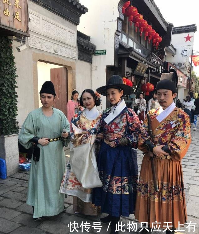 韩国女孩想看中国有多落后，来旅游后看到这些，却不想回韩国了