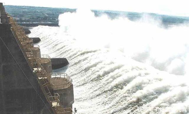 #座大型水坝#中国三峡大坝排名意外! 外媒评全球十座最大的水坝