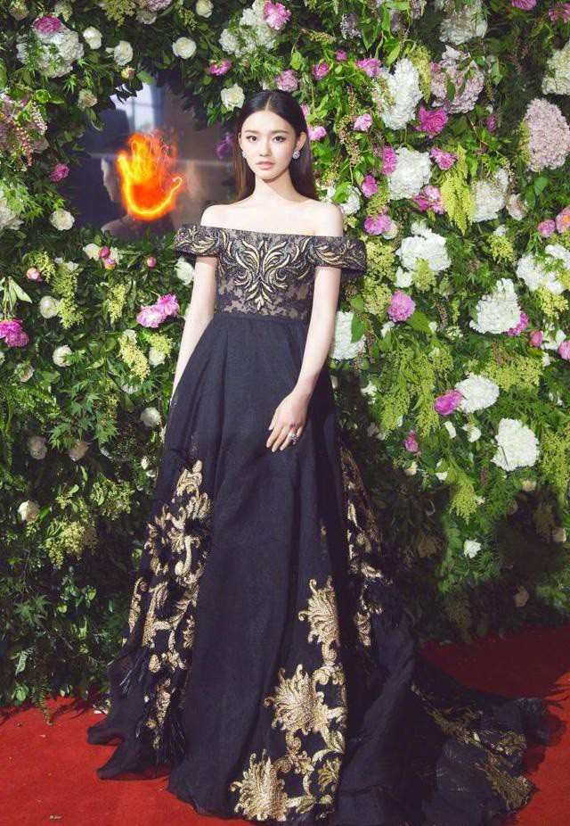 95后的美少女有人性感妩媚，你最喜欢哪位小花的气质呢?