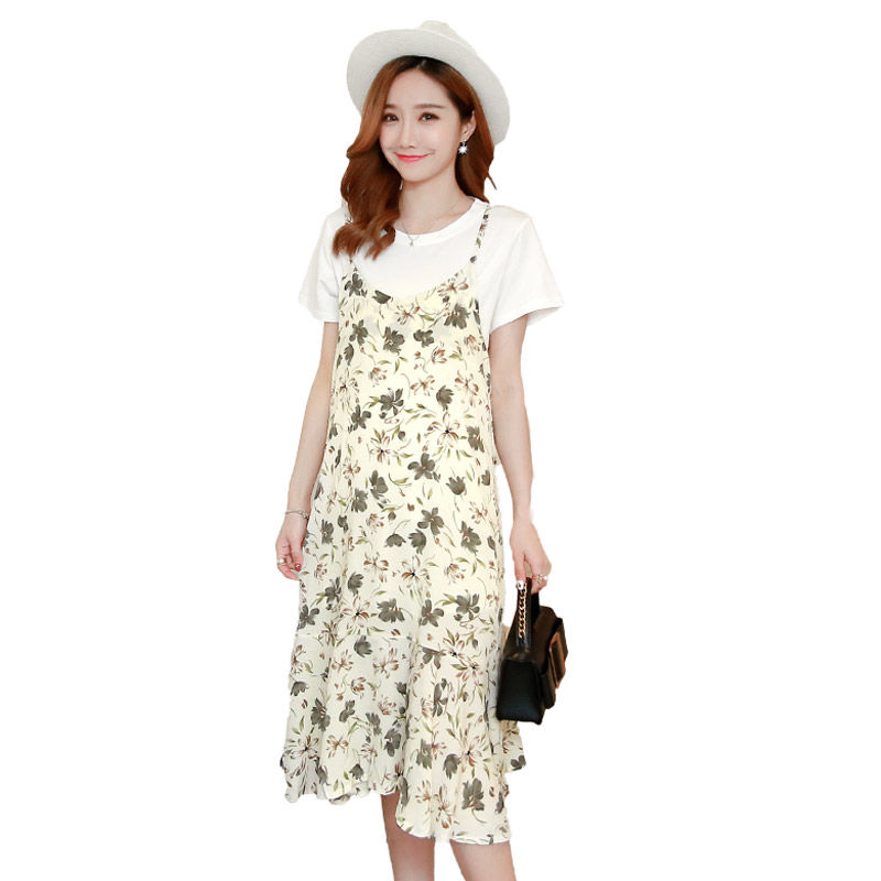 夏天只需要一件吊带，温柔性感，美背更要秀出来