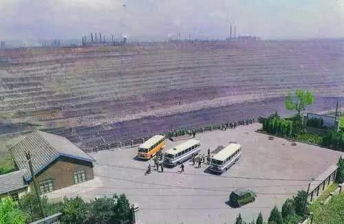  开采：这座矿山已经开采100年！矿底还是中国最低点