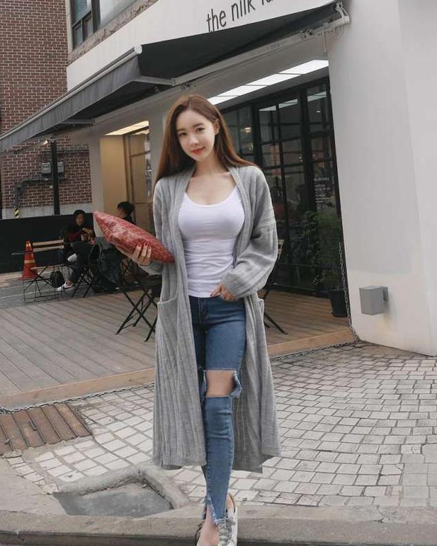 烟笼紧身牛仔裤, 不愧是国民老婆, 一如既往的漂亮