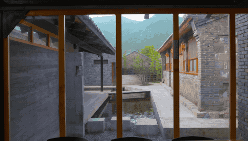  「租下」为养老，他租下20年破农房，院子400㎡，花3年打造出一