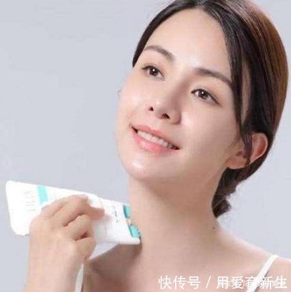  【敷面膜】好皮肤都是养出来的！几个快速养成好皮肤护的小秘诀，不怕皮肤差