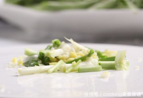 怎样在家做豆角焖米饭 t0122173049dd19db01.jpg?size=498x340