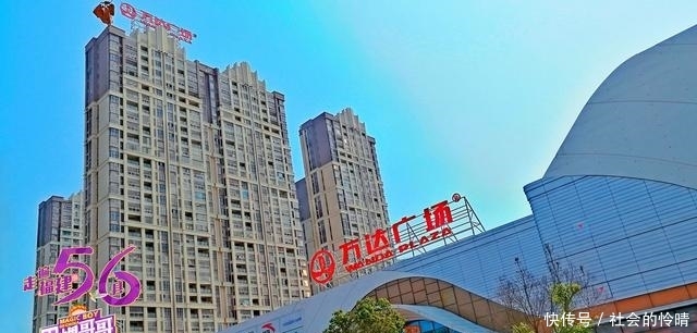 福建唯一一个拥有万达广场的县，隔着屏幕都能感受到这个县的霸气