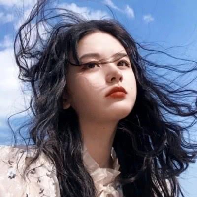  『雀斑』女孩子“越长越好看”，多半有这3特征，全占早晚逆袭成“校花”