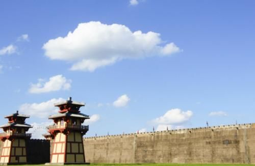  高铁@中国这个地方小镇，不仅拥有机场，还将坐拥高铁，是你家乡