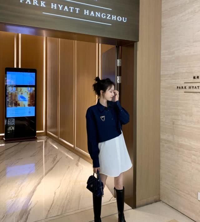  连衣裙@喜欢穿裙子的小姐姐，十套今年流行的裙装搭配，时尚减龄又洋气
