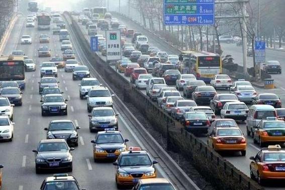 明天，最严格的国六排放标准就要来了，你的车还能上路？