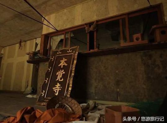 岛国的一家寺庙，不供奉神佛，供奉的东西不可描述！