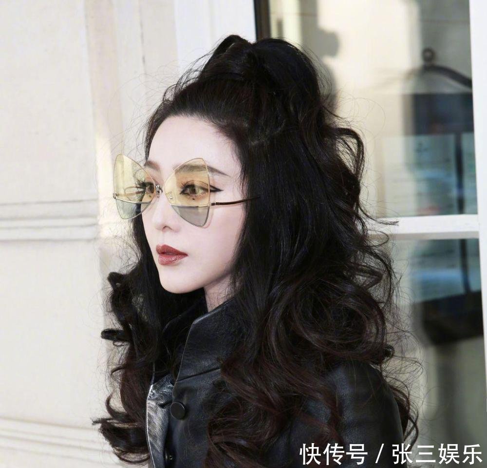 范冰冰真会穿, 皮衣都能穿出修长身姿, 网友: 一般人穿不出这效果