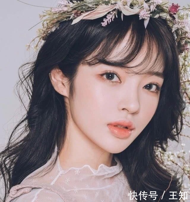 『女生』能够让女生“完全变样”的4款发型,过年这样做,亲戚都夸美