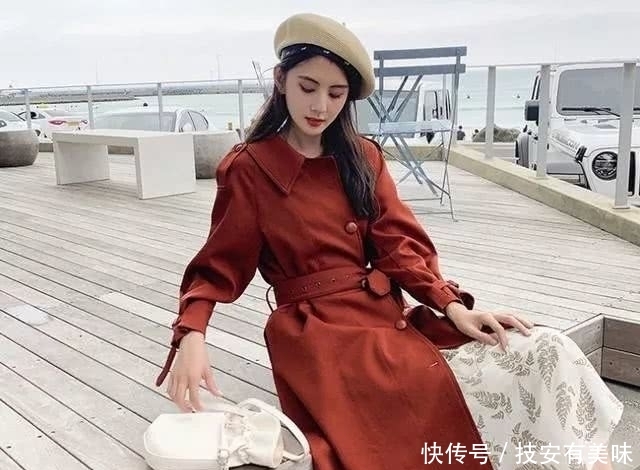  [超长款]能挡风能凹造型的风衣，想要穿出走路拉风的样子，建议你这样选