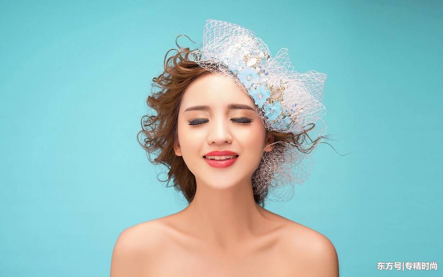 还在跟美妆博主学化妆？难怪化完妆还这么难看！