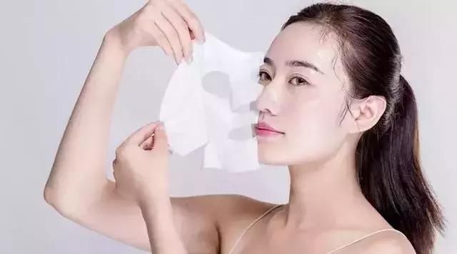 面膜正确打开方式，这面膜这样敷效果最好