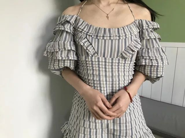 帮你避坑!无 P 无滤镜、各种身材试穿网红新衣，结果......丨推荐