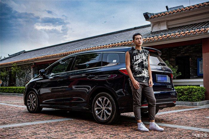 东莞寮步二手车市场