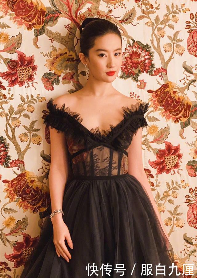 『气质』女生不管什么身材,穿裙子记住''4不要'',显胖还显矮,很没气质