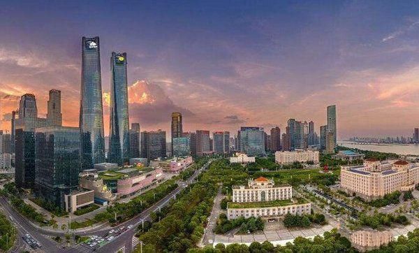 中国10大幸福城市，南京第九，长沙第五，有你的城市吗？