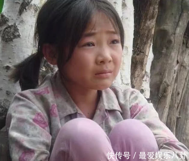 她被誉为是“最会骗眼泪”的童星,今女大十八变成了这样子