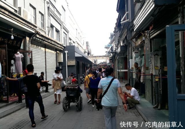 点评北京前门地区的珠宝市街:充满老北京风貌的商铺,却可能走形