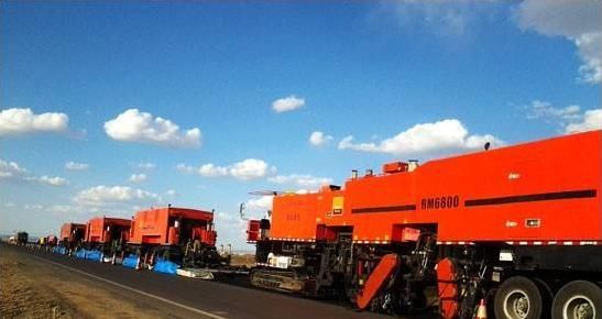 中国最霸气车队，高速上时速150米，所有车辆一律避让