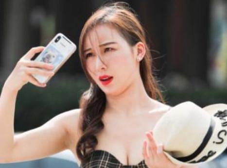 街拍图5的“巨无霸”又白又圆，我鼻血都喷出来了，太迷人了