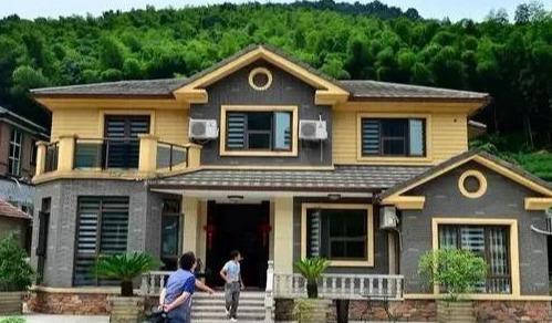  农村自建房@为什么农村盖房子“只允许三层半”？很多人不清楚，