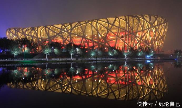 中国第一高楼,主体632米,建造花了10年整,看起来却像“陀螺”