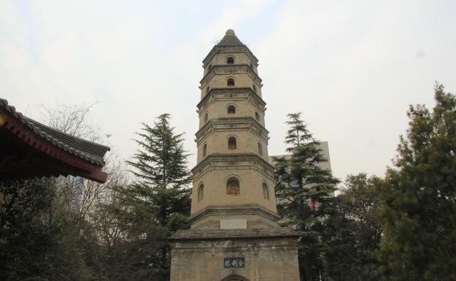 西安旅行日记：香火免费，寺内安详，大兴善寺值得一去