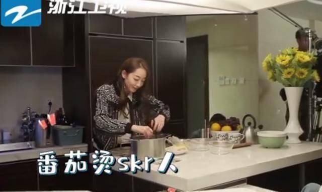  看过■看过蒋梦婕的这组戏曲艺术照，才发觉她确实是先天性的“古装剧脸”！