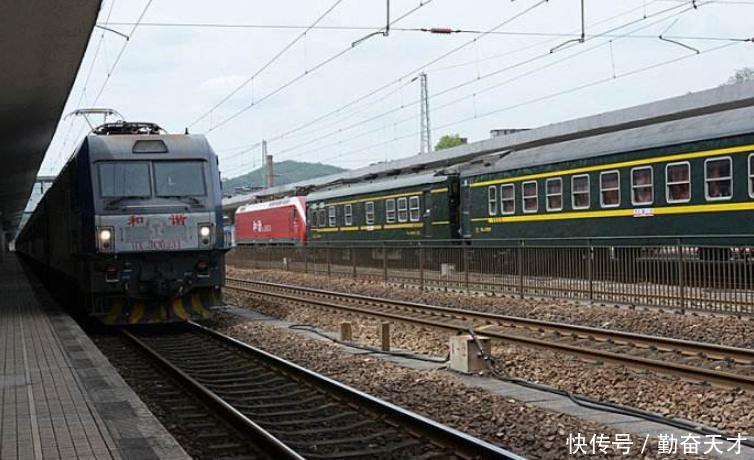  「车站」中国让最多人坐过站的车站，外地人很无语，本地人却很