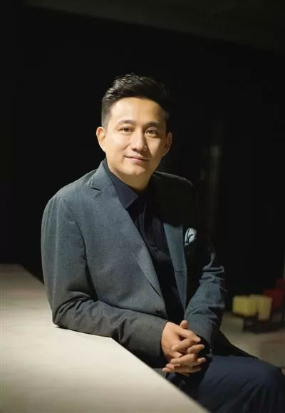 徐正溪不炒作？赵丽颖换团队？周杰伦出轨？黄磊被学生打？ 某主