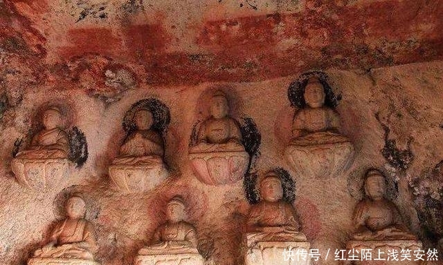 太行山深处的悬崖古寺，凿了近60年才完工，距今已有400多年