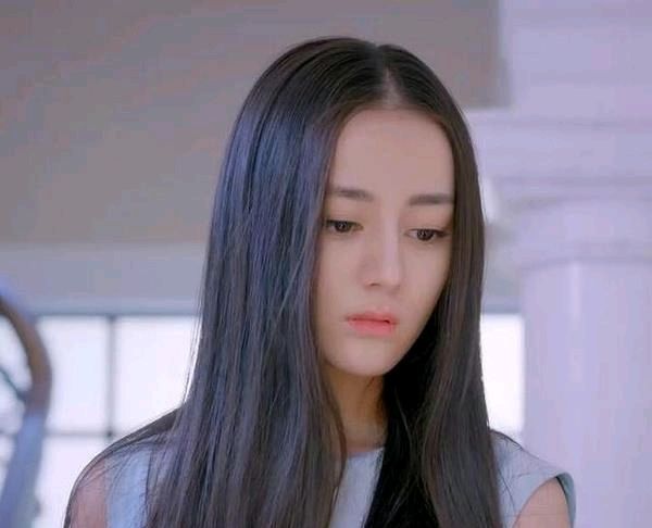  发际@头发少的人，不要戴这四种发型，尤其是第四种，否则发际线会越来越落后