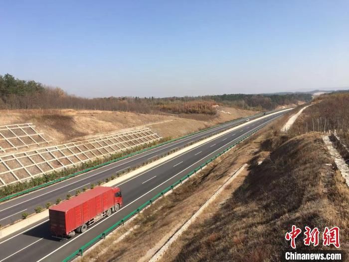  #高速#高速费涨价、收费不显金额，春运打车贵？交通部回应