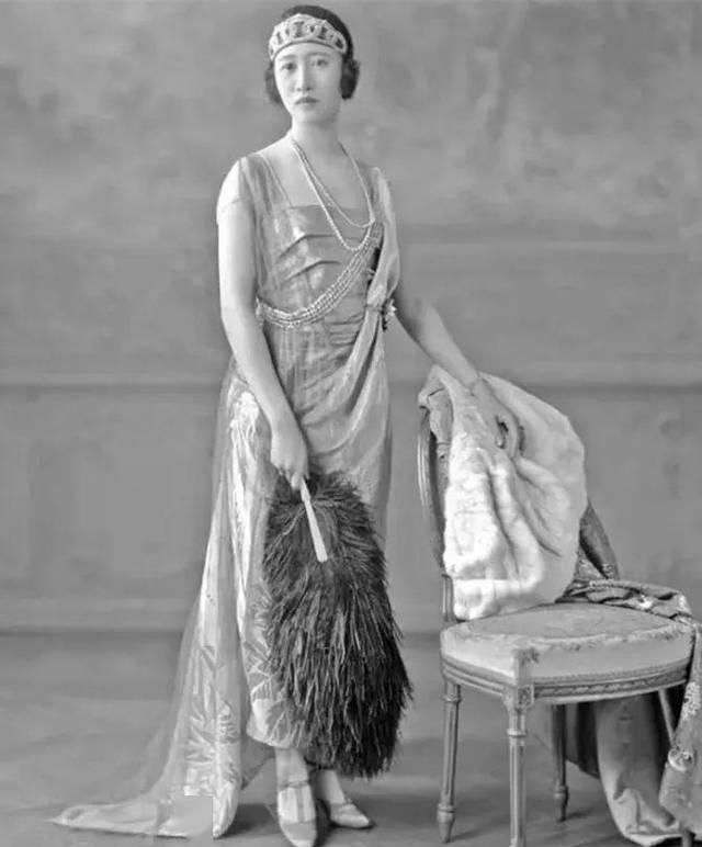  民国时期：100年前的民国女子潮爆了！猜猜谁是民国第一“时髦精”？