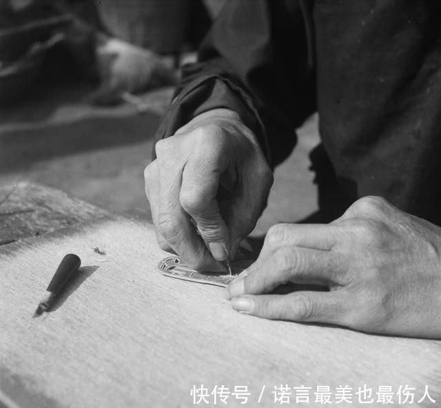  『国宝级』这位带刀的白胡子老人，若生活在现在，可能是国宝级人物
