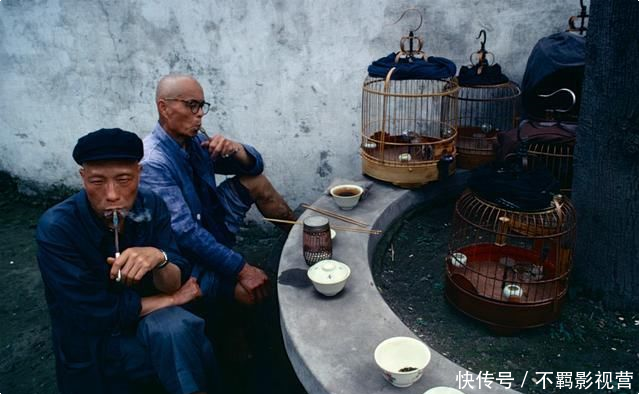 老照片：１９８０年的中国社会百态，难得一见，值得收藏！