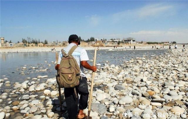 中国“价值连城”的河！流淌了千万年，藏着中国“最美”的白玉